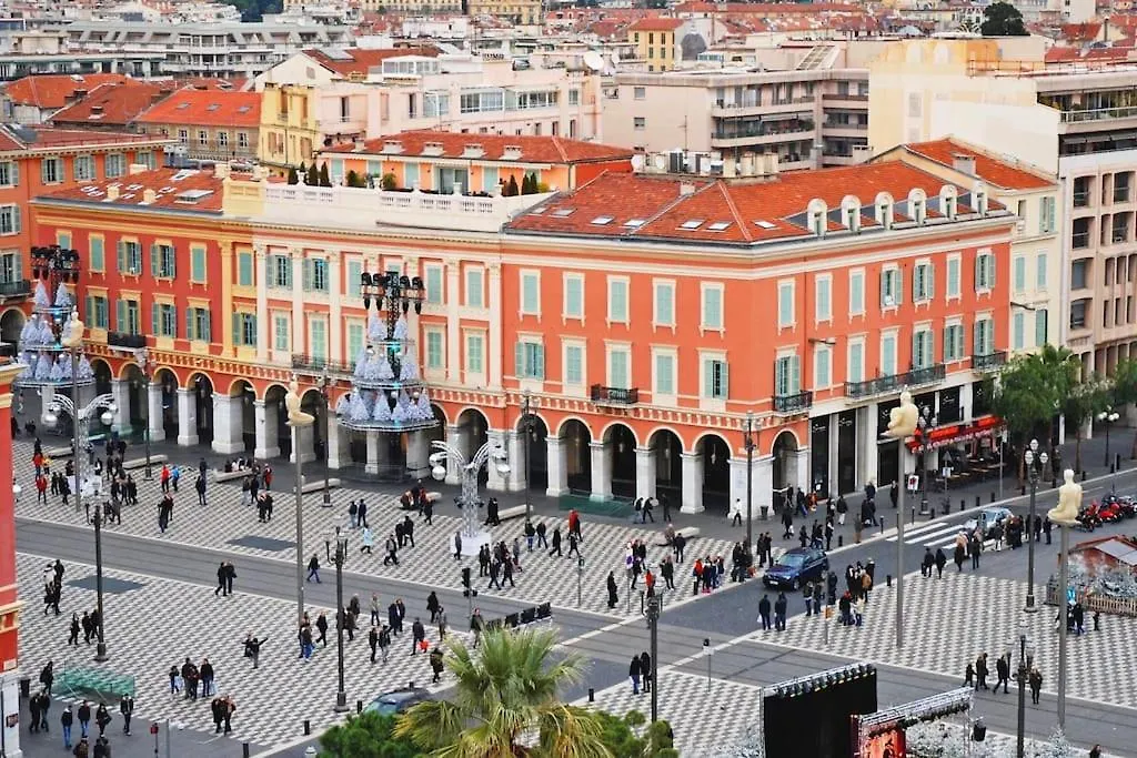 Luxury Apartment On Promenade Des Anglais In Nice