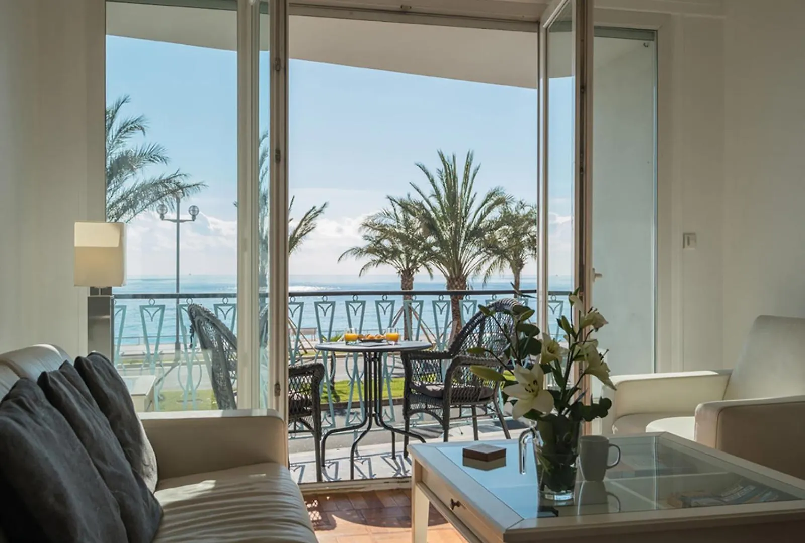 Luxury Apartment On Promenade Des Anglais In Nice